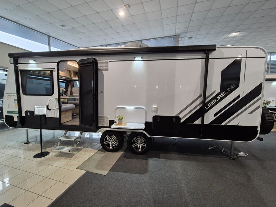 Leisureline Vista 674 (Mid Bathroom)